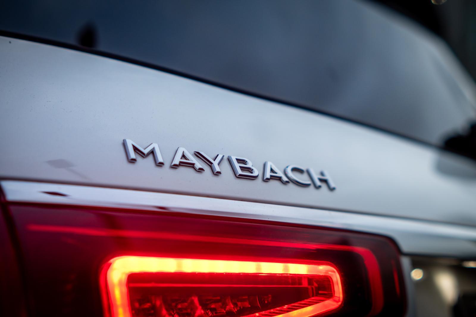 Mercedes-GLS-Maybach-4